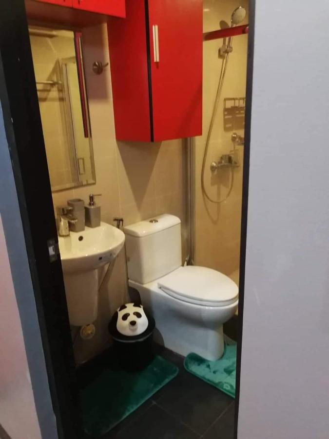 Cubao Manhattan Heights Unit 11Pq Tower B, 1Br Quezon City Dış mekan fotoğraf