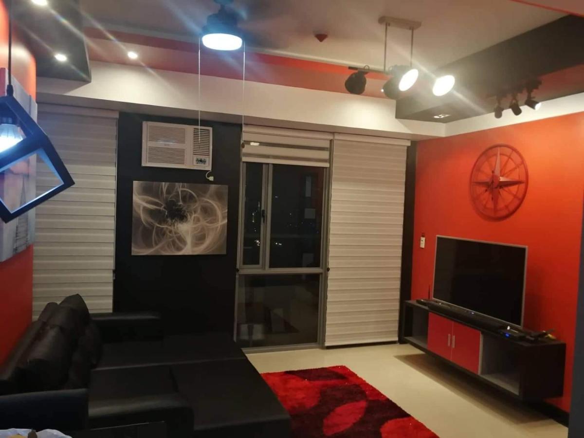 Cubao Manhattan Heights Unit 11Pq Tower B, 1Br Quezon City Dış mekan fotoğraf
